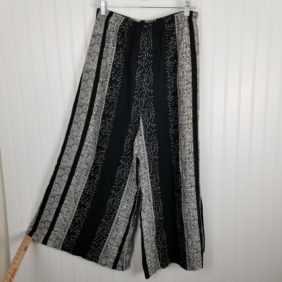 Cameo & Co Wide Leg Pull On Pants Multi Print Stripe Cropped Boho Beach Spring M - Picture 11 of 12